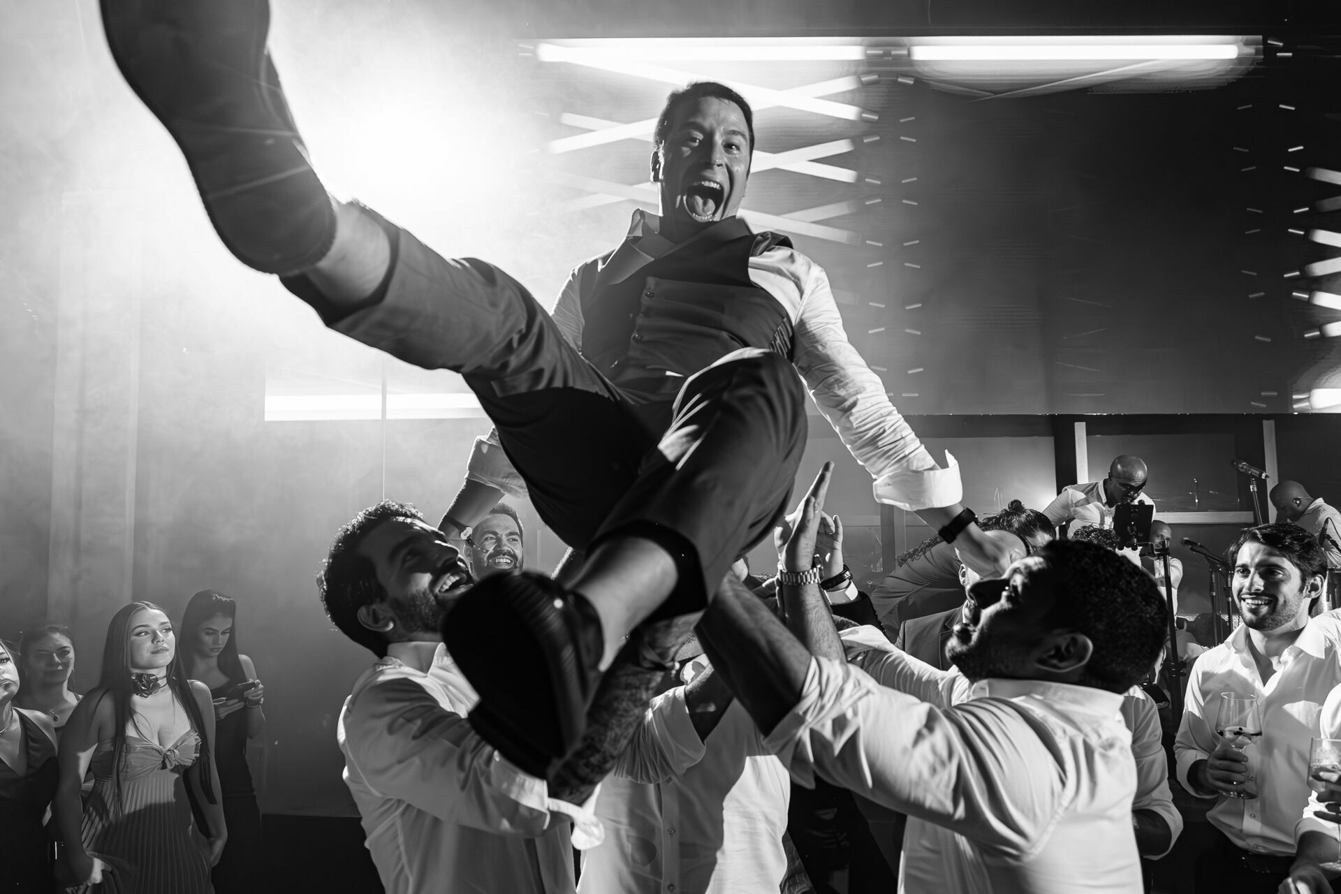 Foto Manoela + Vinicius - Mogi das Cruzes - Chez bisutti lake paradise - Imagem 55